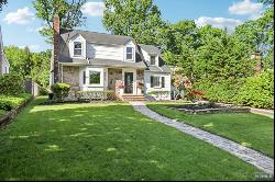 67 Chestnut Road, Verona NJ 07044