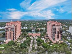 60 Edgewater Dr Unit PH2D, Coral Gables FL 33133