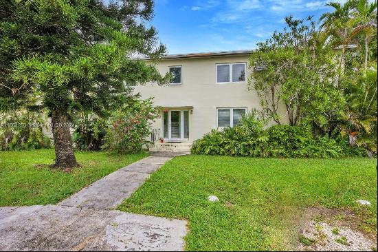 7620 SW 55th Ave Unit B, Miami FL 33143