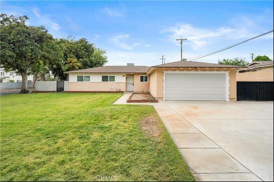 4904 N Crescent Street, San Bernardino CA 92407