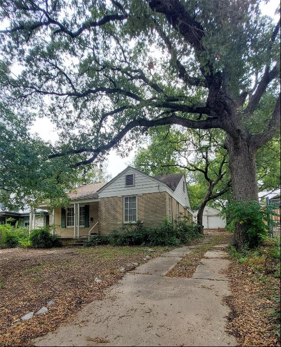 1905 Forest Trl, Austin TX 78703