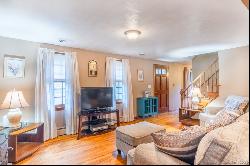 9 Terrace Circle, Enfield CT 06082