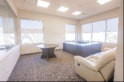 808 Britannia Rd Unit 213, Mississauga ON L5V0A6