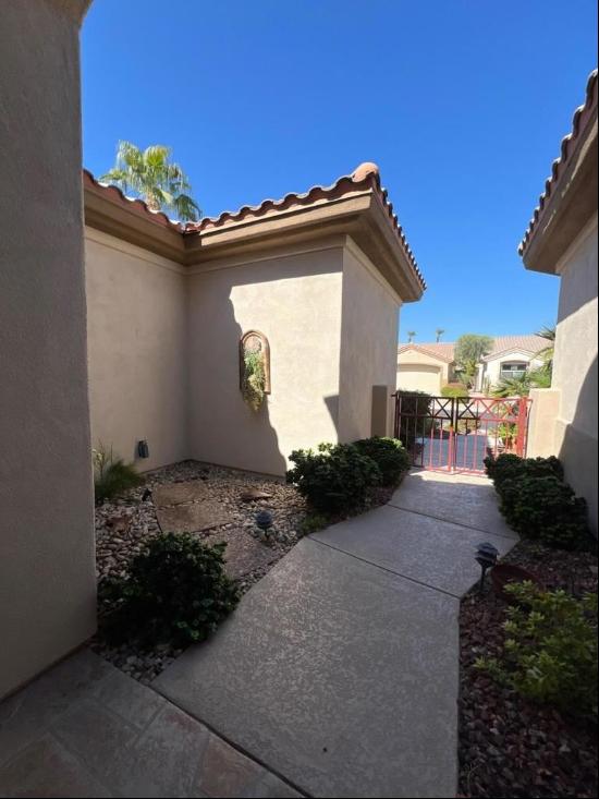 78119 Elenbrook Court, Palm Desert CA 92211