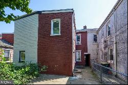 68 Locust Street, Lancaster PA 17602