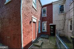 68 Locust Street, Lancaster PA 17602