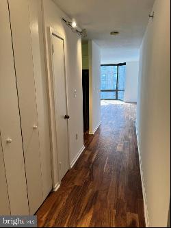 2018 Walnut Street Unit 7M, Philadelphia PA 19103