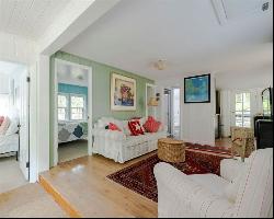 2 Marshall Ln, Truro MA 02666