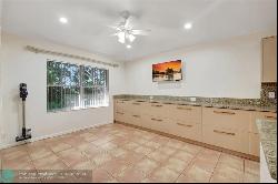 7886 Laina Ln #4, Boynton Beach FL 33437