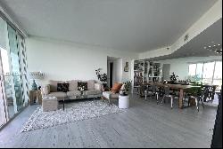 5900 Collins Ave Unit 705, Miami Beach FL 33140