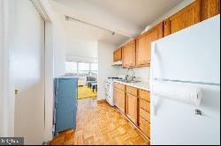 1810 Rittenhouse Square Unit 1807, Philadelphia PA 19103