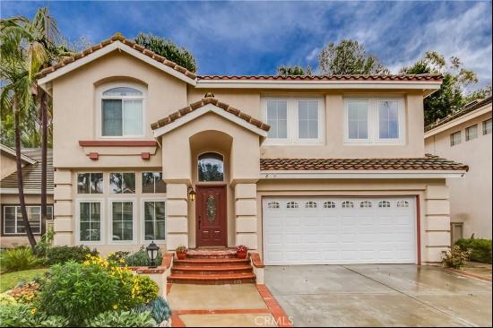 8 Cantata Drive, Mission Viejo CA 92692