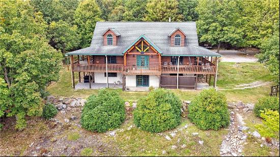 736 Hamilton Corners Road, PA 16354