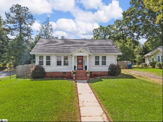 353 E Georgia Street, Woodruff SC 28388