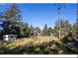 958 Gemini Ct, Ocean Shores WA 98569