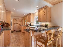 325 Chinquapin Lane, Tahoe City CA 96145