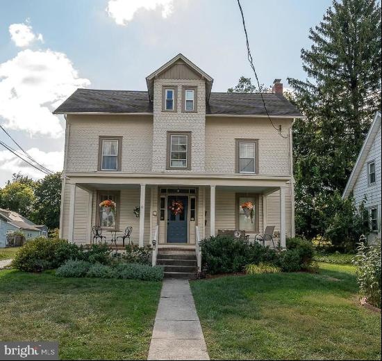 11 Maple Avenue, Paoli PA 19301