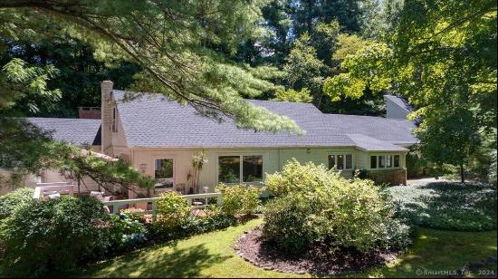 41 Westledge Road, Simsbury CT 06092