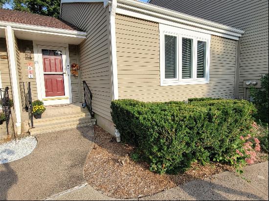 85 Clearview Court #85, Southington CT 06489