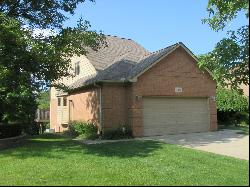 16285 White Water Drive, Macomb Township MI 48042