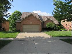 16285 White Water Drive, Macomb Township MI 48042