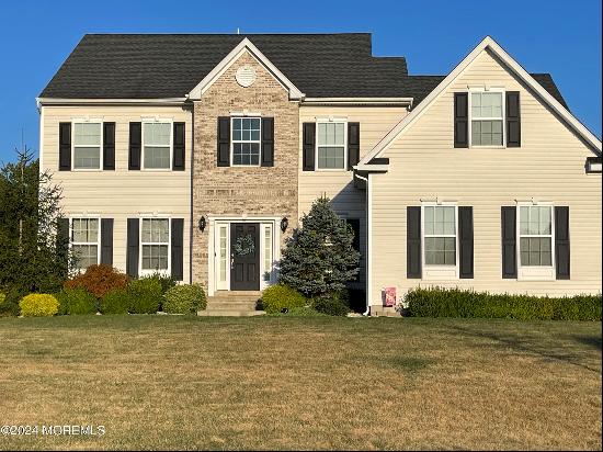 15 Wintergreen Court, Jackson NJ 08527