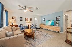 30 Kings Rd Unit A-39, Naples FL 34112