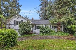 617 S 152nd Street, Burien WA 98148