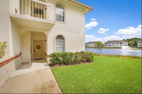 121 Cypress Point Drive #121, Palm Beach Gardens FL 33418