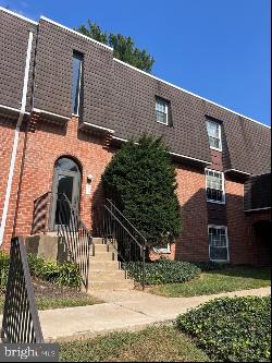 4000 Gypsy Lane Unit 541E2, Philadelphia PA 19129