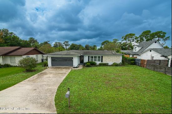 8 Sailfish Drive, Ponte Vedra Beach FL 32082