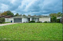 8 Sailfish Drive, Ponte Vedra Beach FL 32082