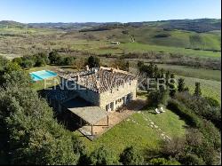 A true oasis of tranquility amidst the stunning panoramas of Val d’Orcia