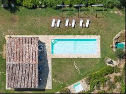 Exclusive farmhouse in Florentine Chianti