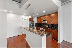 Chic Third Floor Condo at Eclipse Buckhead