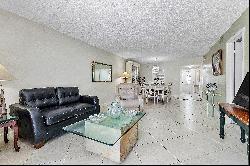 811 S Hollybrook Dr, #108, Pembroke Pines, FL