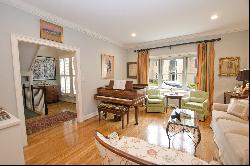 Beautiful Three Level Townhome in Northwest Buckhead