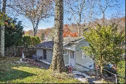 64 A West River Styx Road, Hopatcong, NJ 07843