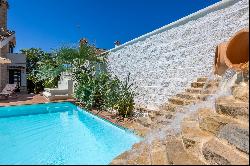 Independent villa with private swimming pool in La Juliana