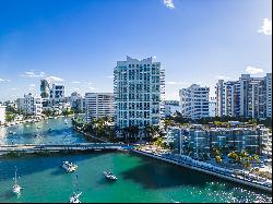 10 Venetian Way, #2504, Miami Beach, FL