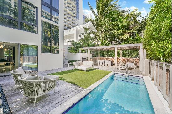 2201 Collins Ave, #1, Miami Beach, FL