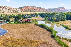 Peaceful Setting in Aspen Glen