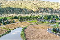 Peaceful Setting in Aspen Glen