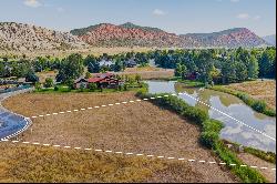 Peaceful Setting in Aspen Glen