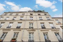 Paris 6th District – A charming pied a terre