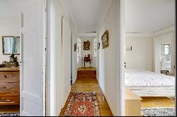 Versailles - A charming 2/3 bed apartment