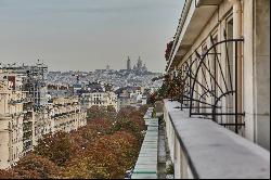 Paris 8th District - A magnificent 2-bed apartment