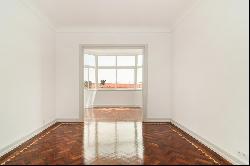 4 Bedroom Apartment, Lisboa