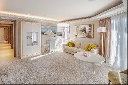 Stunning three-Bedroom Apartment in the Prestigious "Les Parcs du Cap" Residence, Cap d'A