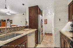 294 Snowmass Club Circle 1106